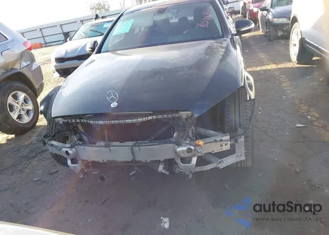 2015 Mercedes-Benz C 300 4Matic/Luxury 4Matic/Sport 4Matic из США, поврежденный, VIN 55SWF4KB0FU010423